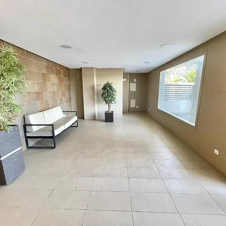 2 Bedrooms In Larimar *