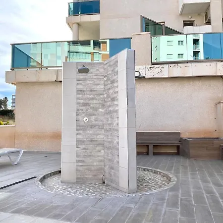 2 Bedrooms In Larimar