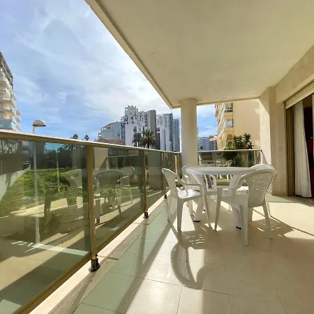 2 Bedrooms In Larimar Διαμέρισμα *
