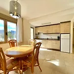 2 Bedrooms In Larimar * كاليبي