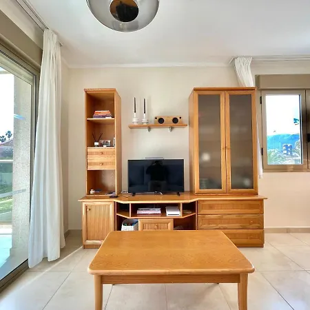 Apartment 2 Bedrooms In Larimar *