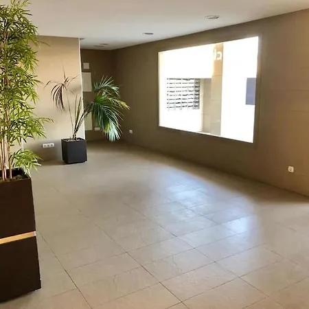 2 Bedrooms In Larimar Calp