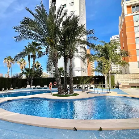 Apartment 2 Bedrooms In Larimar