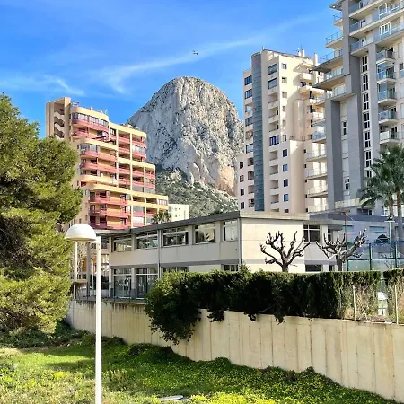 2 Bedrooms In Larimar Apartment Calp