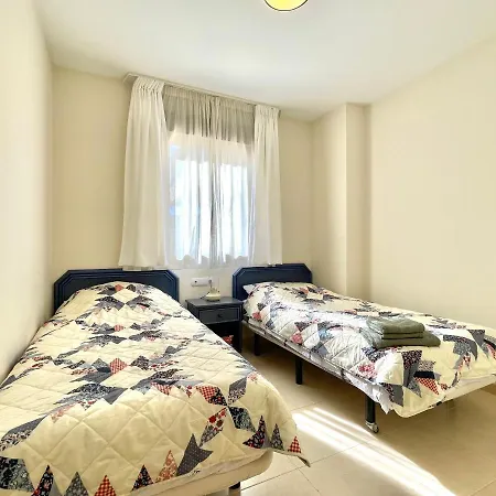 2 Bedrooms In Larimar Calp