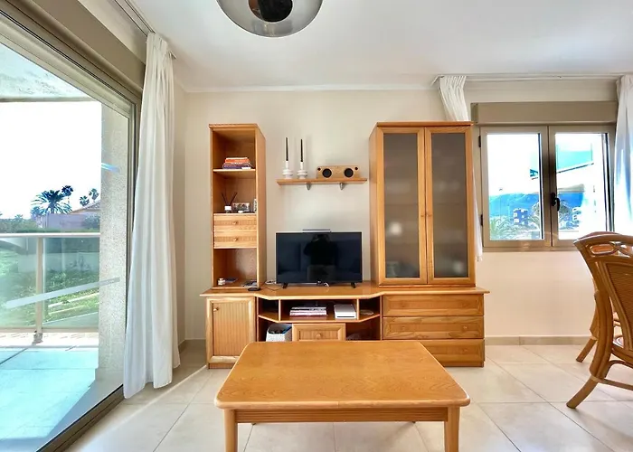 Apartment 2 Bedrooms In Larimar *