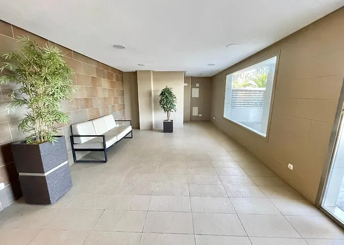 2 Bedrooms In Larimar *